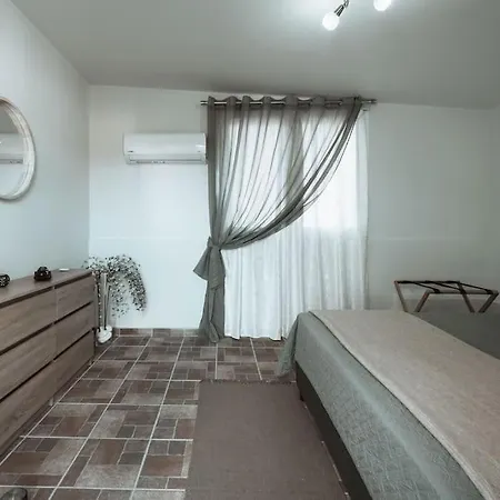 Dina's In Kos Apartamento *